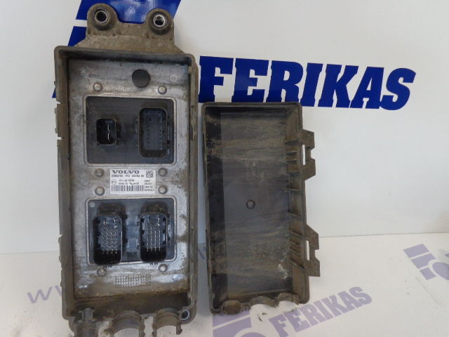Volvo CCIOM control unit - Elektroniskais vadības bloks (ECU) - Kravas automašīna: foto 1 Volvo CCIOM control unit - Elektroniskais vadības bloks (ECU) - Kravas automašīna: foto 1