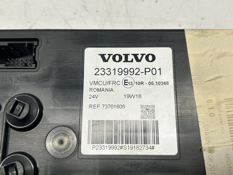 Volvo VMCU - Elektroniskais vadības bloks (ECU) - Kravas automašīna: foto 3 Volvo VMCU - Elektroniskais vadības bloks (ECU) - Kravas automašīna: foto 3