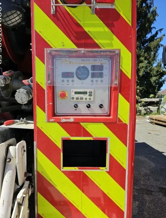 Iveco Eurocargo 140E24 Straż Strażacki pożarniczy feuerwehr hasici vatrogasno - Ugunsdzēsēju mašīna: foto 5 Iveco Eurocargo 140E24 Straż Strażacki pożarniczy feuerwehr hasici vatrogasno - Ugunsdzēsēju mašīna: foto 5