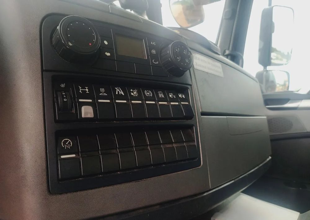 Autocisterna MAN TGL 12 250 EURO 6 !!! BLOKADA MOSTU !!!: foto 13