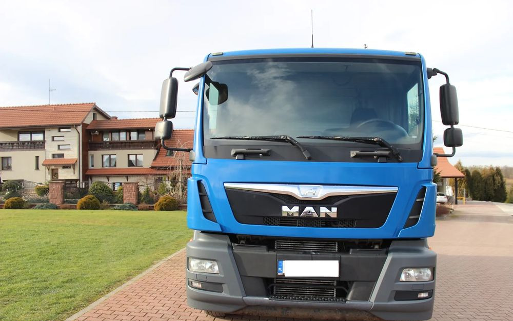 MAN TGM 18 250 !! EURO 6 !!! - Autocisterna: foto 3 MAN TGM 18 250 !! EURO 6 !!! - Autocisterna: foto 3