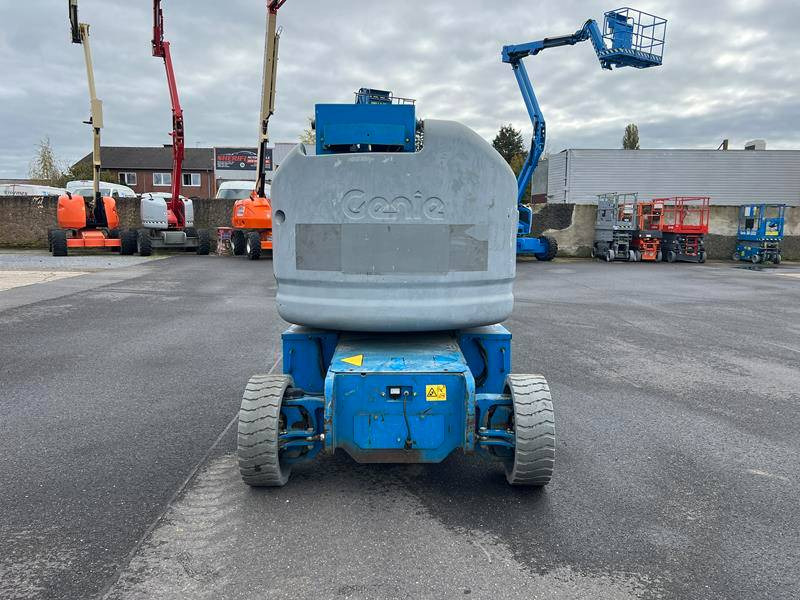 Genie Z40/23 NRJ elektro 14m (1825) - Izlices pacēlājs: foto 4 Genie Z40/23 NRJ elektro 14m (1825) - Izlices pacēlājs: foto 4