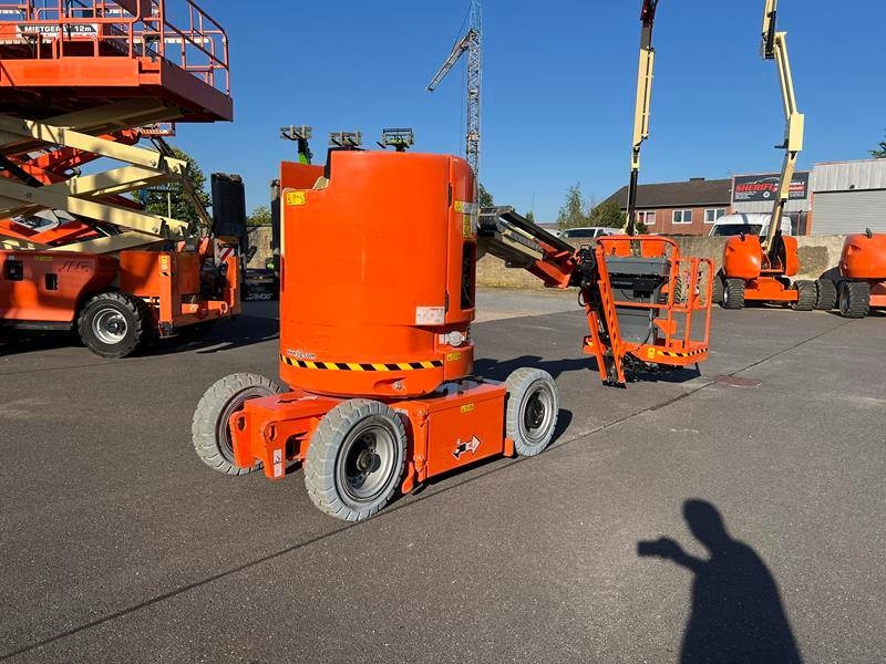 JLG E300 AJP elektro 11m (1791) - Izlices pacēlājs: foto 2 JLG E300 AJP elektro 11m (1791) - Izlices pacēlājs: foto 2