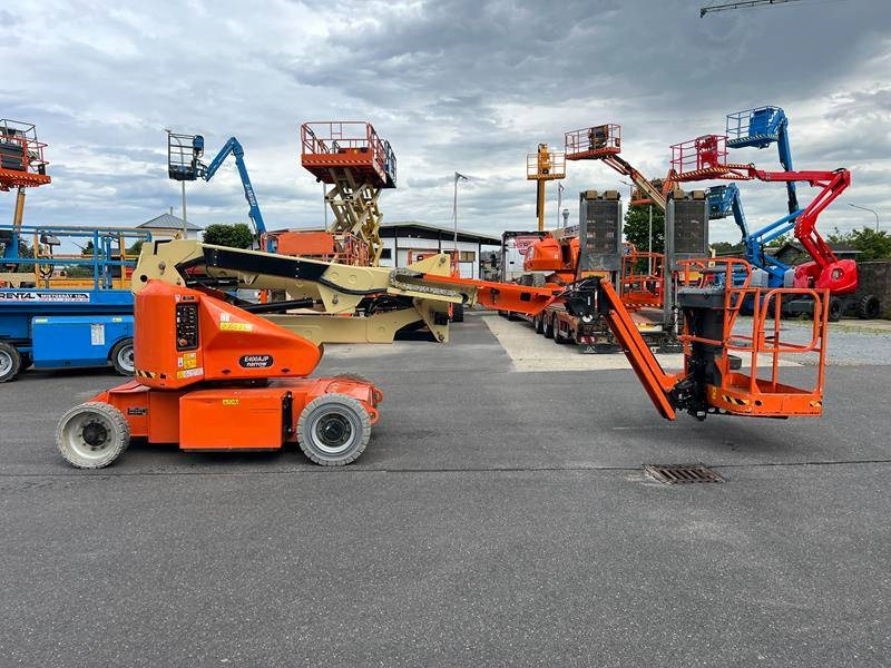 JLG E400AJPN elektro 14m (1779) - Izlices pacēlājs: foto 2 JLG E400AJPN elektro 14m (1779) - Izlices pacēlājs: foto 2