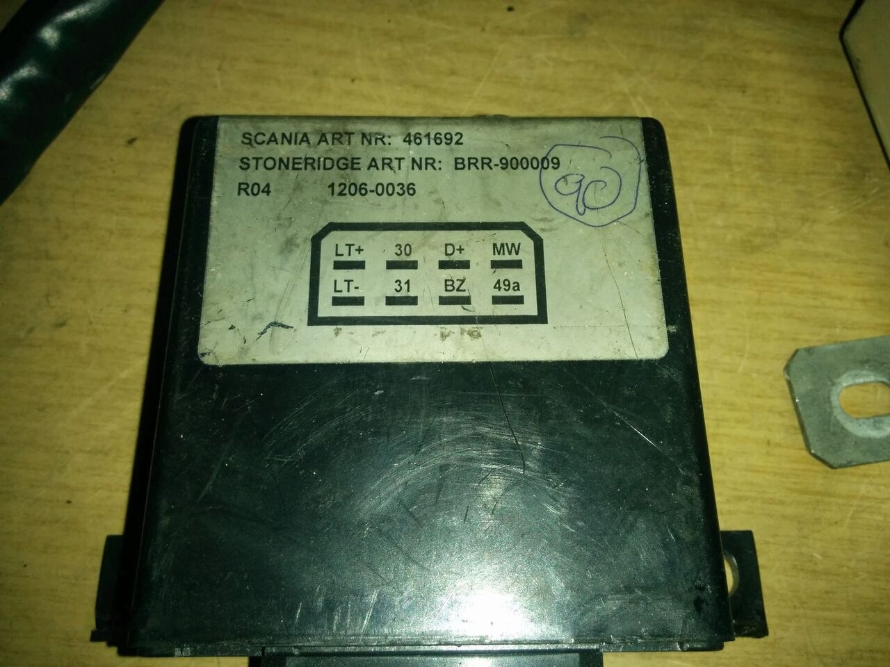 Bosch 0285001160 Airbag Sensor 1438746 Scania - Elektroniskais vadības bloks (ECU) - Autobuss: foto 3 Bosch 0285001160 Airbag Sensor 1438746 Scania - Elektroniskais vadības bloks (ECU) - Autobuss: foto 3