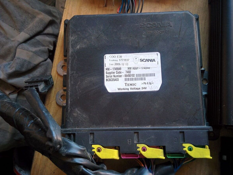 Bosch 1759696. 1851677. 1530440. 1526130. - Elektroniskais vadības bloks (ECU): foto 4 Bosch 1759696. 1851677. 1530440. 1526130. - Elektroniskais vadības bloks (ECU): foto 4