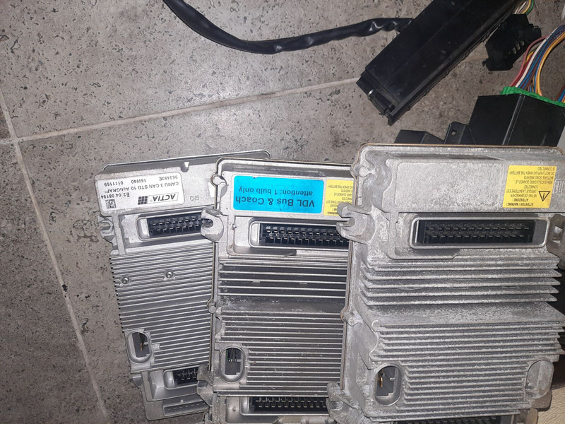 Iveco ACTIA - Elektroniskais vadības bloks (ECU): foto 1 Iveco ACTIA - Elektroniskais vadības bloks (ECU): foto 1