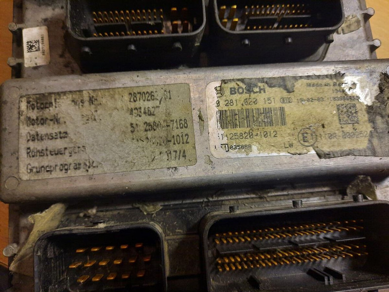 MAN BOSCH 0281001521. 0261200173 \ 020600009 - Elektroniskais vadības bloks (ECU): foto 3 MAN BOSCH 0281001521. 0261200173 \ 020600009 - Elektroniskais vadības bloks (ECU): foto 3
