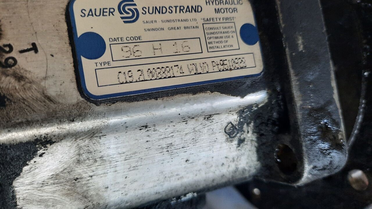 MAN BOSCH /SAUER - Radiators - Autobuss: foto 1 MAN BOSCH /SAUER - Radiators - Autobuss: foto 1