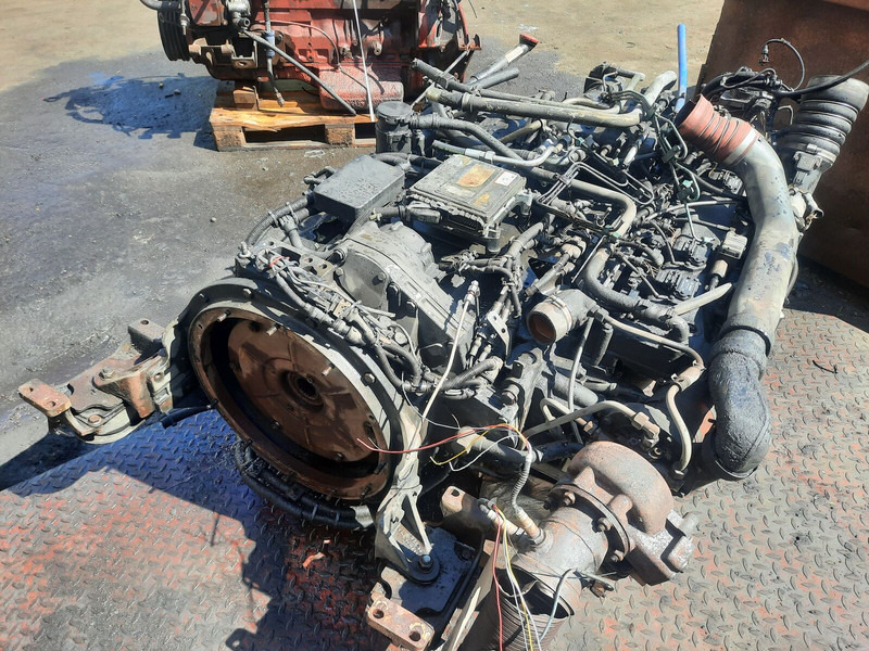 MAN E2876LOH02 - Dzinējs: foto 3 MAN E2876LOH02 - Dzinējs: foto 3