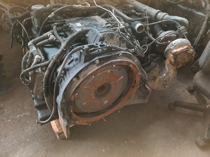 MAN E2876LUH03 - Dzinējs: foto 2 MAN E2876LUH03 - Dzinējs: foto 2