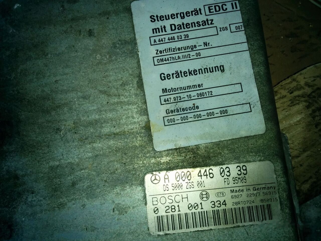Mercedes-Benz EDC Mercedes-Benz o405 - Elektroniskais vadības bloks (ECU) - Autobuss: foto 2 Mercedes-Benz EDC Mercedes-Benz o405 - Elektroniskais vadības bloks (ECU) - Autobuss: foto 2