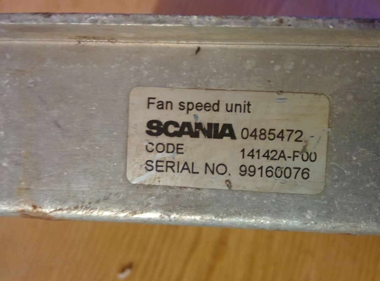 Scania 0485472. 458460 . 0881801800 Scania Omni Link - Elektroniskais vadības bloks (ECU) - Autobuss: foto 1 Scania 0485472. 458460 . 0881801800 Scania Omni Link - Elektroniskais vadības bloks (ECU) - Autobuss: foto 1
