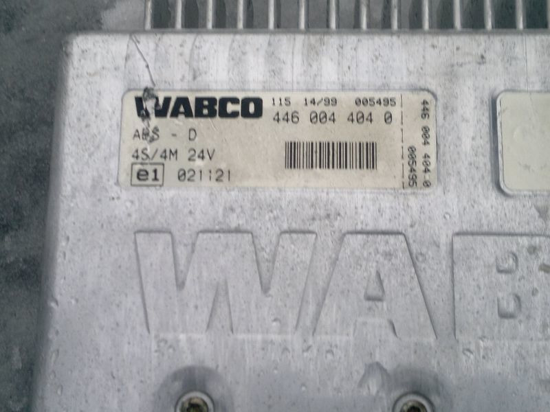 Scania VDO 412.413\006\002 . 412.413/006/005 - Elektroniskais vadības bloks (ECU): foto 5 Scania VDO 412.413\006\002 . 412.413/006/005 - Elektroniskais vadības bloks (ECU): foto 5