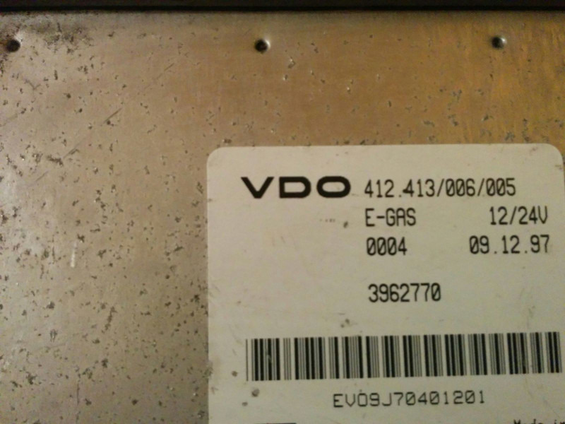 Scania VDO 412.413/006/005 412.413/006/002 - Elektroniskais vadības bloks (ECU): foto 4 Scania VDO 412.413/006/005 412.413/006/002 - Elektroniskais vadības bloks (ECU): foto 4