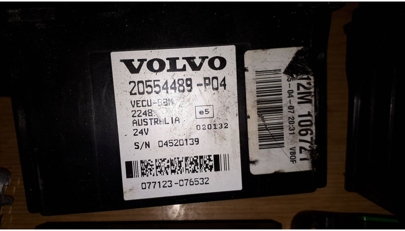 Volvo 20744283-01 .20514900-03. 20585155-P02/20554489-P04/.2050318 - Elektroniskais vadības bloks (ECU): foto 4 Volvo 20744283-01 .20514900-03. 20585155-P02/20554489-P04/.2050318 - Elektroniskais vadības bloks (ECU): foto 4