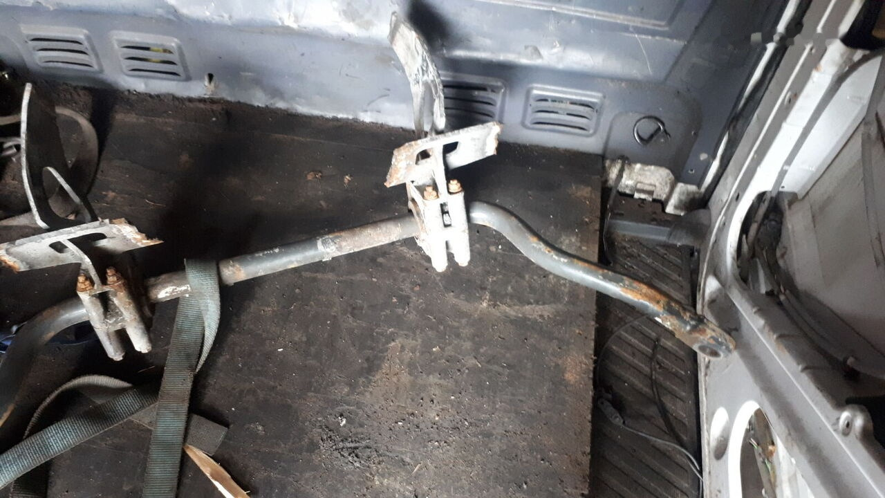 Volvo B12-9700 Volvo Carrus 9700 - Stabilizators - Autobuss: foto 2 Volvo B12-9700 Volvo Carrus 9700 - Stabilizators - Autobuss: foto 2