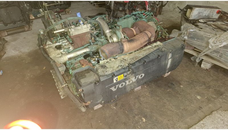 Volvo D12E340EC06 - Dzinējs: foto 2 Volvo D12E340EC06 - Dzinējs: foto 2