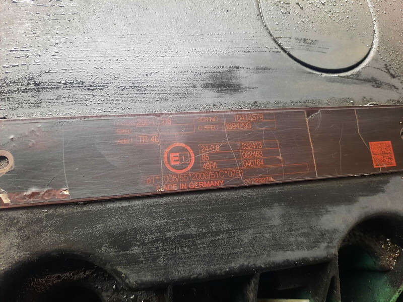 Volvo D7E - Dzinējs: foto 4 Volvo D7E - Dzinējs: foto 4