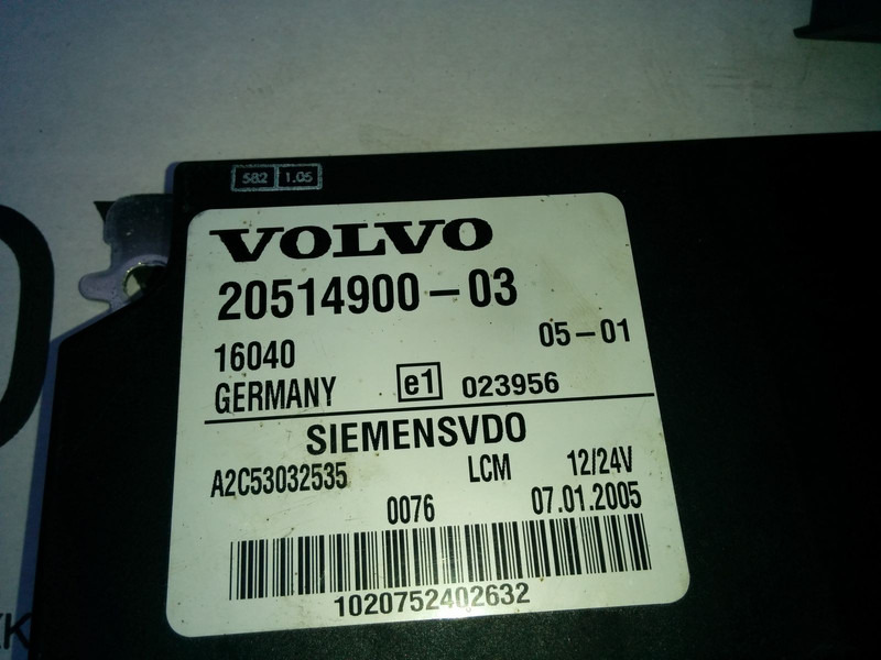 Volvo Siemts VDO 20514900-03 20569213-P03. 20744283-01. 20865208-02. - Elektroniskais vadības bloks (ECU): foto 3 Volvo Siemts VDO 20514900-03 20569213-P03. 20744283-01. 20865208-02. - Elektroniskais vadības bloks (ECU): foto 3