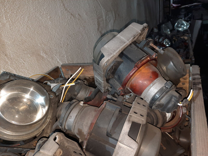 Tuvās gaismas Volvo Скания омни линк: foto 17