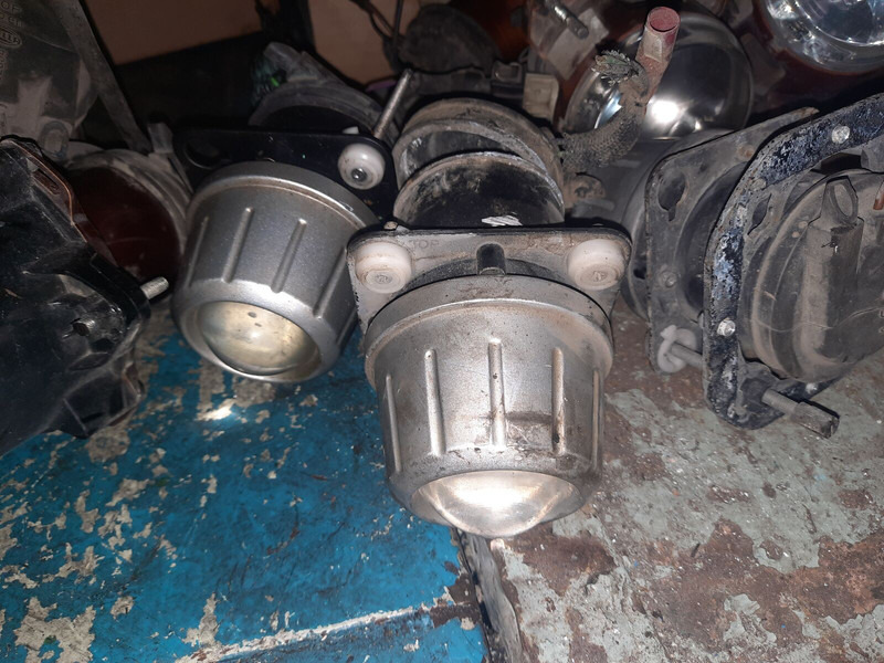 Volvo Скания омни линк - Tuvās gaismas: foto 4 Volvo Скания омни линк - Tuvās gaismas: foto 4