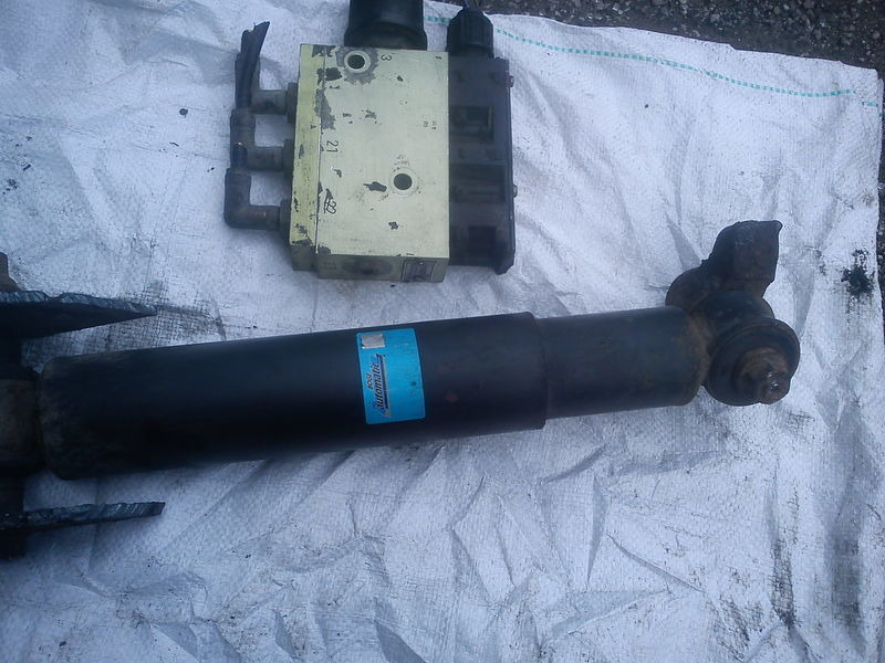 Volvo Уронем пола 0501100014. 28. 29. 35. 40. - Elektroniskais vadības bloks (ECU): foto 3 Volvo Уронем пола 0501100014. 28. 29. 35. 40. - Elektroniskais vadības bloks (ECU): foto 3