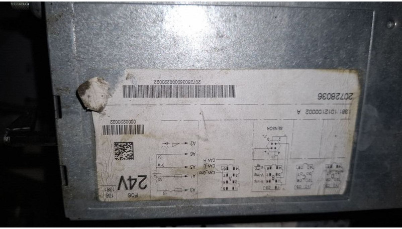 Volvo Video system x-dmr 8 R8 Compact RJ45 - Elektrosistēma: foto 3 Volvo Video system x-dmr 8 R8 Compact RJ45 - Elektrosistēma: foto 3