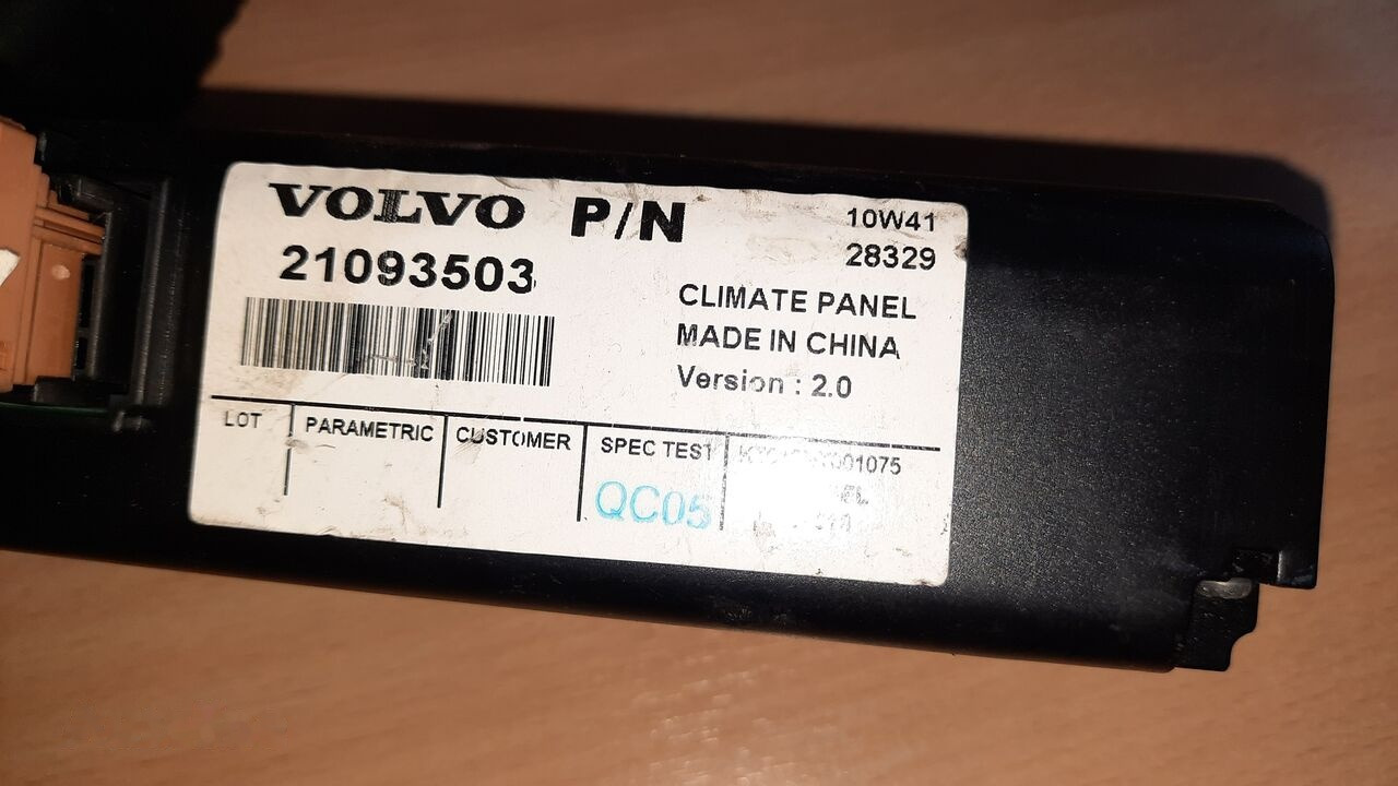 Volvo klimat kontrol Termo King. UWE. VIP2000 Volvo scania - Elektroniskais vadības bloks (ECU) - Autobuss: foto 3 Volvo klimat kontrol Termo King. UWE. VIP2000 Volvo scania - Elektroniskais vadības bloks (ECU) - Autobuss: foto 3