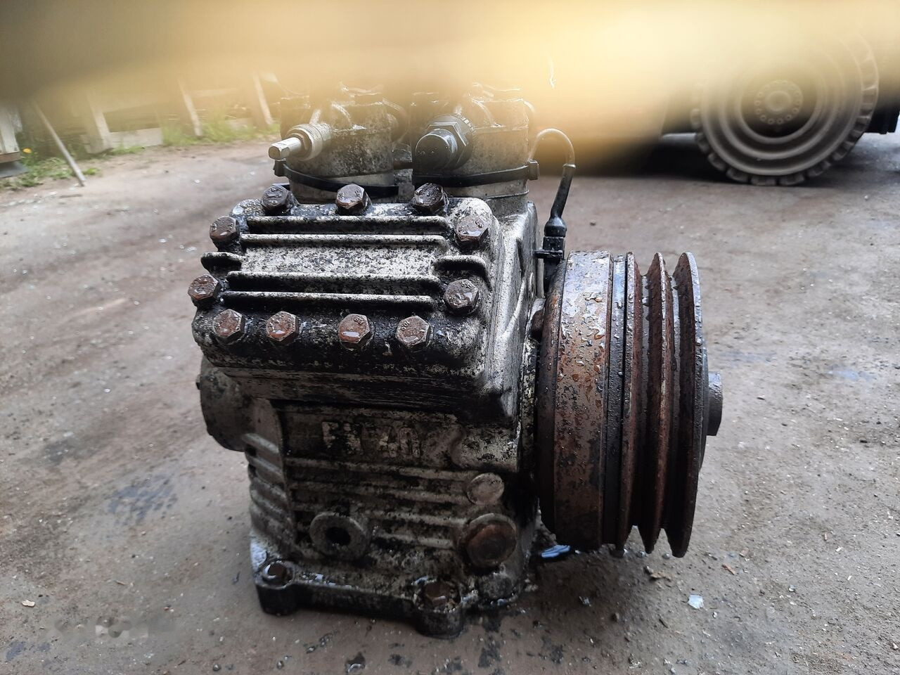 Webasto FK-40 FK40\470 R-123A - Gaisa kondicionēšanas daļa - Autobuss: foto 1 Webasto FK-40 FK40\470 R-123A - Gaisa kondicionēšanas daļa - Autobuss: foto 1