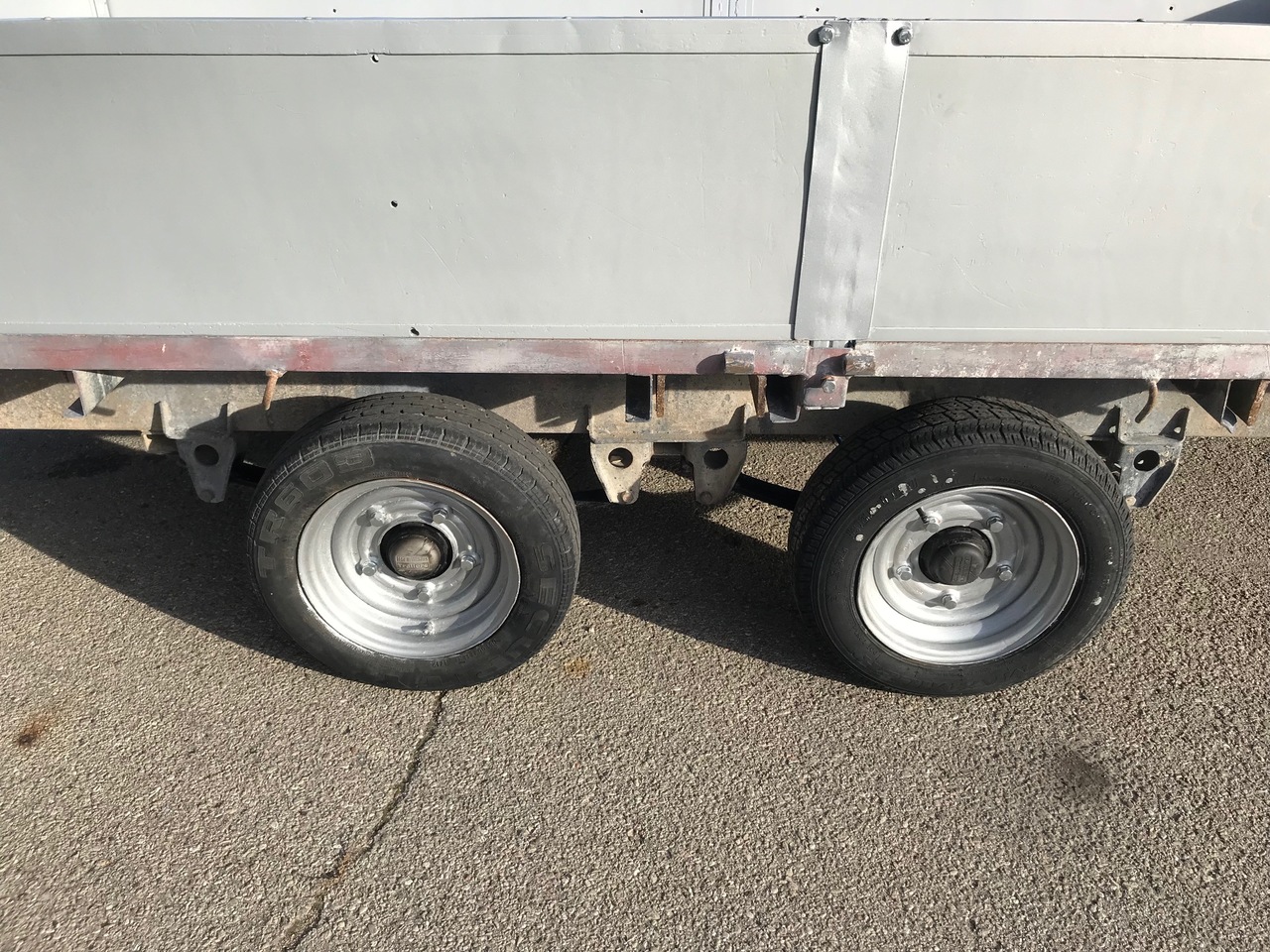 Ifor Williams LM126G - Bortu piekabe/ Platforma: foto 5 Ifor Williams LM126G - Bortu piekabe/ Platforma: foto 5