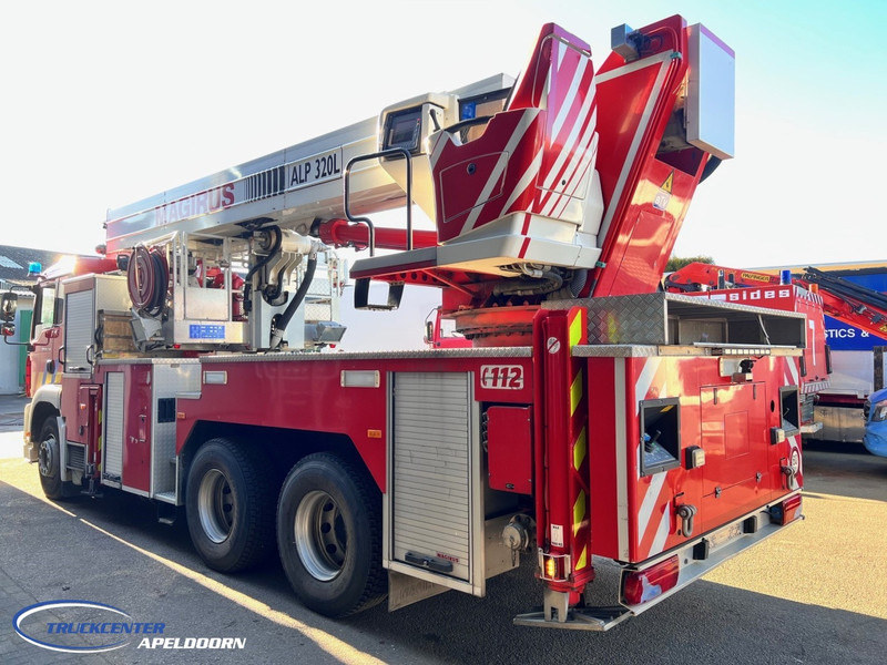 MAN TGA 26.350 Magirus ALP 320L = 32 meter, Waterpump, 6x4, Steel springs - Kravas automašīna: foto 5 MAN TGA 26.350 Magirus ALP 320L = 32 meter, Waterpump, 6x4, Steel springs - Kravas automašīna: foto 5