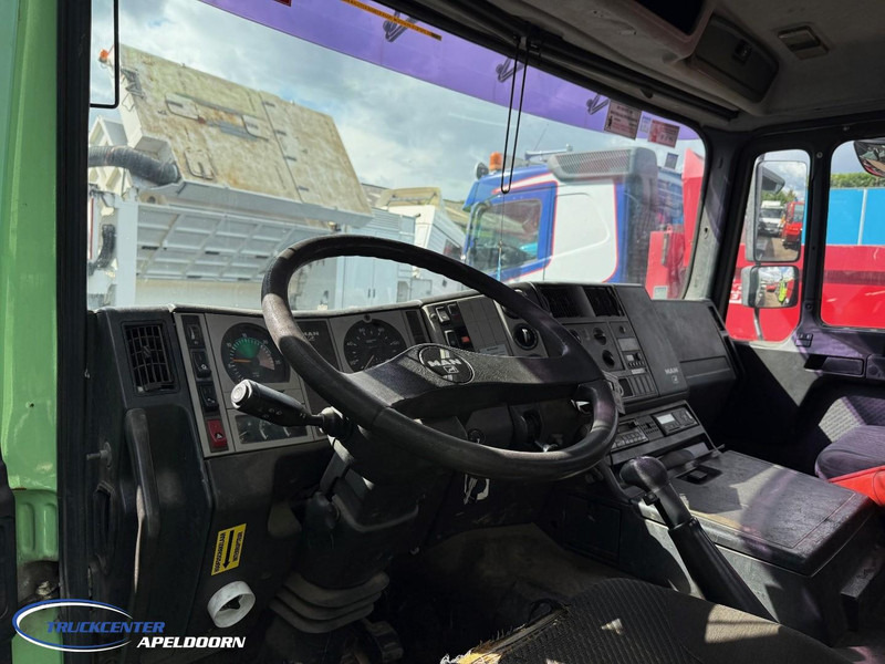 MAN 26.403 6x2 Stuuras, ADR - Pacēlājs ar āķi: foto 5 MAN 26.403 6x2 Stuuras, ADR - Pacēlājs ar āķi: foto 5