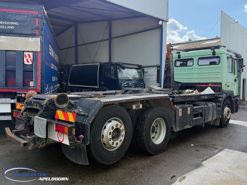 MAN 26.403 6x2 Stuuras, ADR - Pacēlājs ar āķi: foto 2 MAN 26.403 6x2 Stuuras, ADR - Pacēlājs ar āķi: foto 2