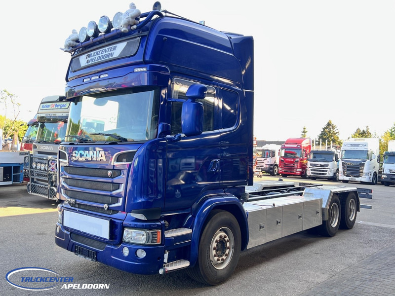 Scania R730 V8 6x4, Retarder, Clutch! Pto - Šasija kravas automašīna: foto 3 Scania R730 V8 6x4, Retarder, Clutch! Pto - Šasija kravas automašīna: foto 3