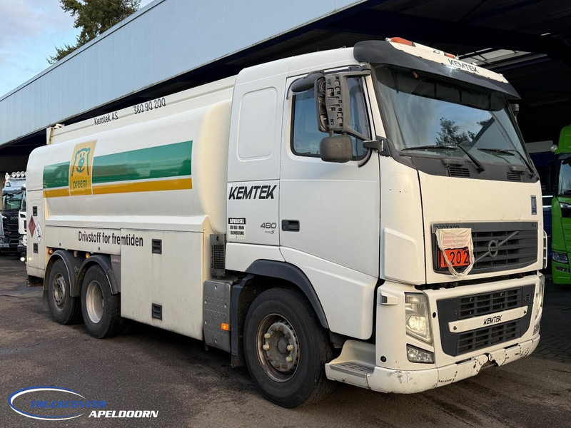 Volvo FH 480 18000 Liter ADR, 4 Compartimenten, Stuuras - Autocisterna: foto 1 Volvo FH 480 18000 Liter ADR, 4 Compartimenten, Stuuras - Autocisterna: foto 1