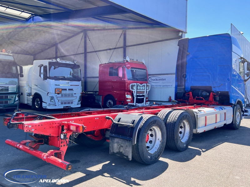 Volvo FH 540 6x4, Dual clutch, XL Globetrotter, PTO, Retarder - Šasija kravas automašīna: foto 2 Volvo FH 540 6x4, Dual clutch, XL Globetrotter, PTO, Retarder - Šasija kravas automašīna: foto 2