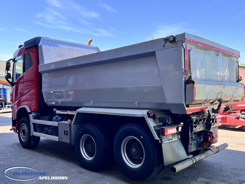 Volvo FH 540 6x4 Tandem lift!, Retarder, Big axles - Kravas automašīna pašizgāzējs: foto 4 Volvo FH 540 6x4 Tandem lift!, Retarder, Big axles - Kravas automašīna pašizgāzējs: foto 4