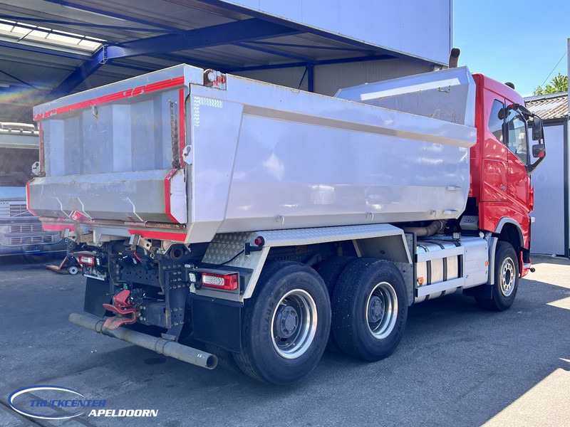 Volvo FH 540 6x4 Tandem lift, Retarder, Big axles - Kravas automašīna pašizgāzējs: foto 2 Volvo FH 540 6x4 Tandem lift, Retarder, Big axles - Kravas automašīna pašizgāzējs: foto 2