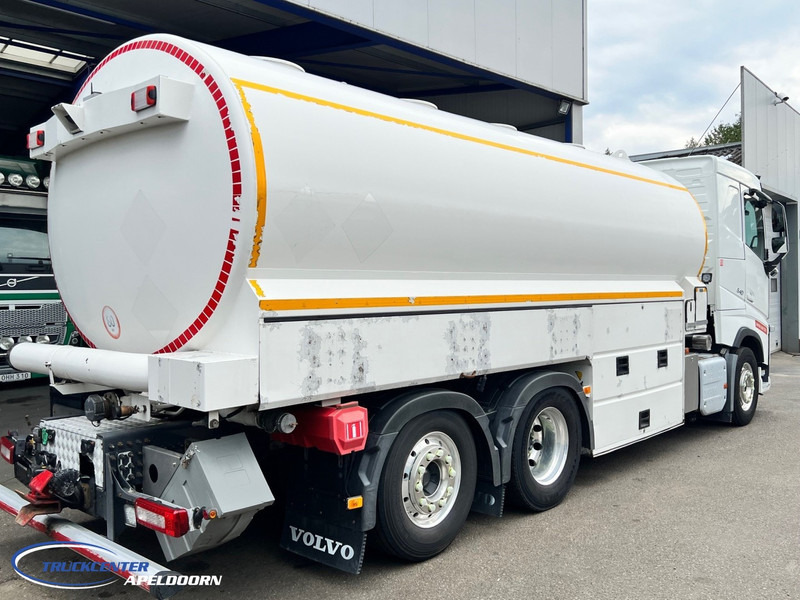 Volvo FH 540 LAG 20600 Liter ADR, 4 Comp. - Autocisterna: foto 2 Volvo FH 540 LAG 20600 Liter ADR, 4 Comp. - Autocisterna: foto 2