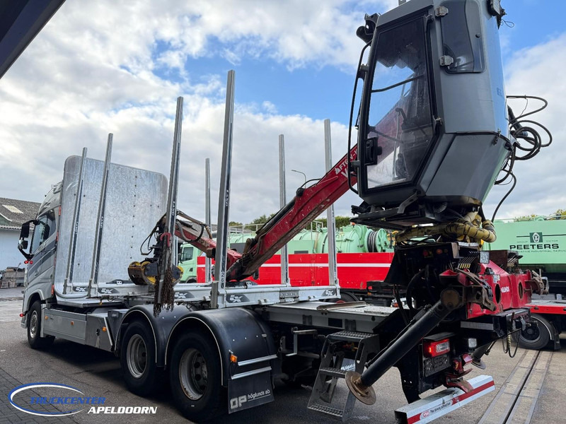 Volvo FH 650 6x4, FTG V1000X.81 Houtkraan - Kokvedējs, Kravas auto ar manipulatoru: foto 4 Volvo FH 650 6x4, FTG V1000X.81 Houtkraan - Kokvedējs, Kravas auto ar manipulatoru: foto 4