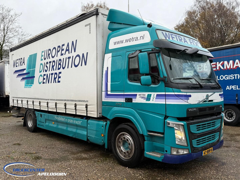 Volvo FM Schuifdak, Laadklep, Globetrotter - Kravas automašīna ar tentu: foto 1 Volvo FM Schuifdak, Laadklep, Globetrotter - Kravas automašīna ar tentu: foto 1