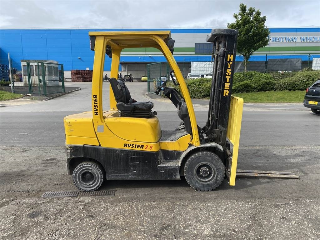 Hyster H2.5CT - Dīzeļiekrāvējs: foto 5 Hyster H2.5CT - Dīzeļiekrāvējs: foto 5