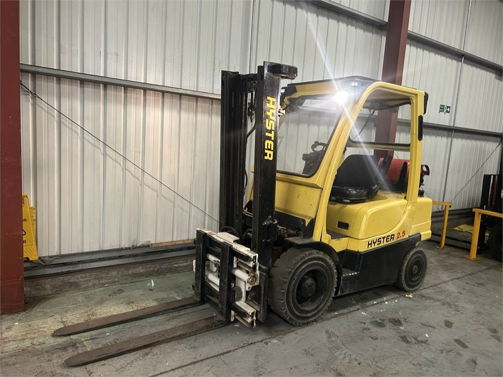 Hyster H2.5FT - Gāzes iekrāvējs: foto 2 Hyster H2.5FT - Gāzes iekrāvējs: foto 2