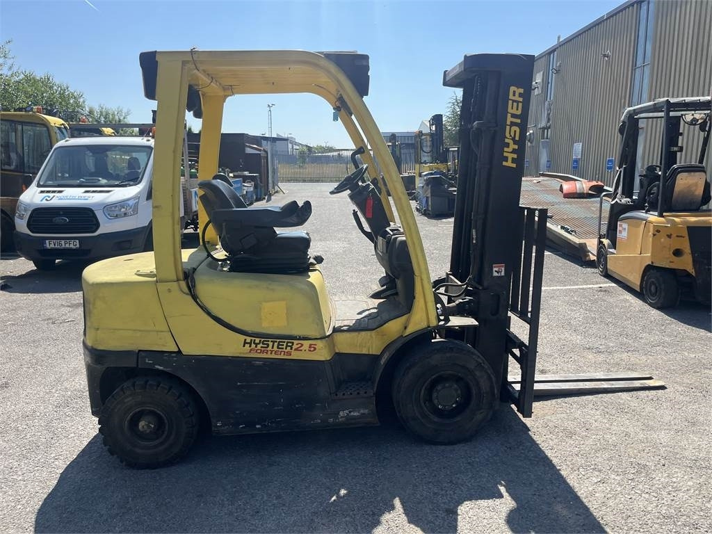 Hyster H2.5FT - Dīzeļiekrāvējs: foto 3 Hyster H2.5FT - Dīzeļiekrāvējs: foto 3