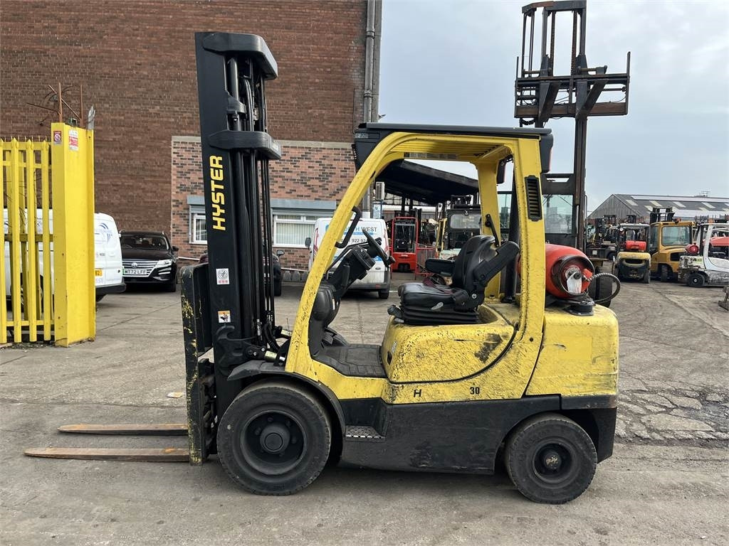 Hyster H3.0FT - Gāzes iekrāvējs: foto 1 Hyster H3.0FT - Gāzes iekrāvējs: foto 1