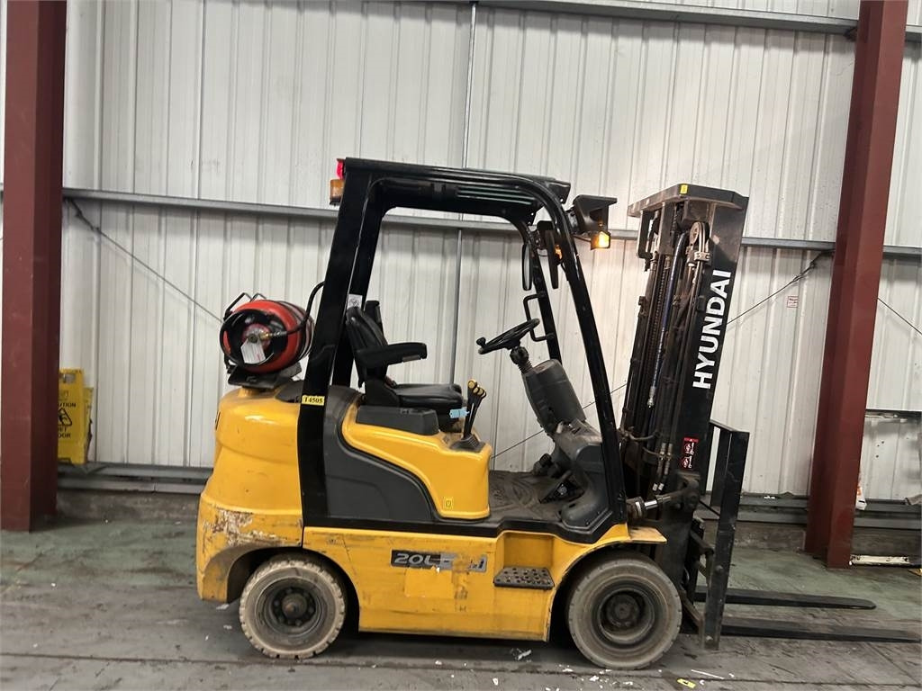 Hyundai 20L-7M - Gāzes iekrāvējs: foto 5 Hyundai 20L-7M - Gāzes iekrāvējs: foto 5