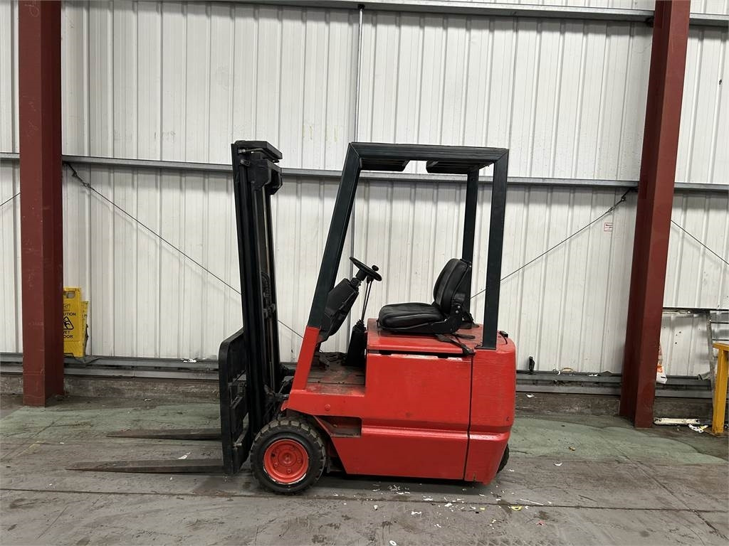 Linde E18 - Elektroiekrāvējs: foto 1 Linde E18 - Elektroiekrāvējs: foto 1