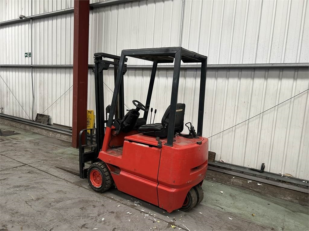 Linde E18 - Elektroiekrāvējs: foto 5 Linde E18 - Elektroiekrāvējs: foto 5