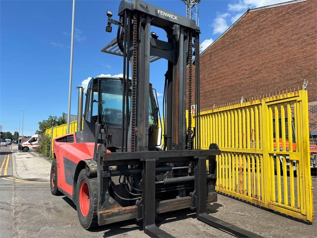 Linde H120 - Dīzeļiekrāvējs: foto 3 Linde H120 - Dīzeļiekrāvējs: foto 3